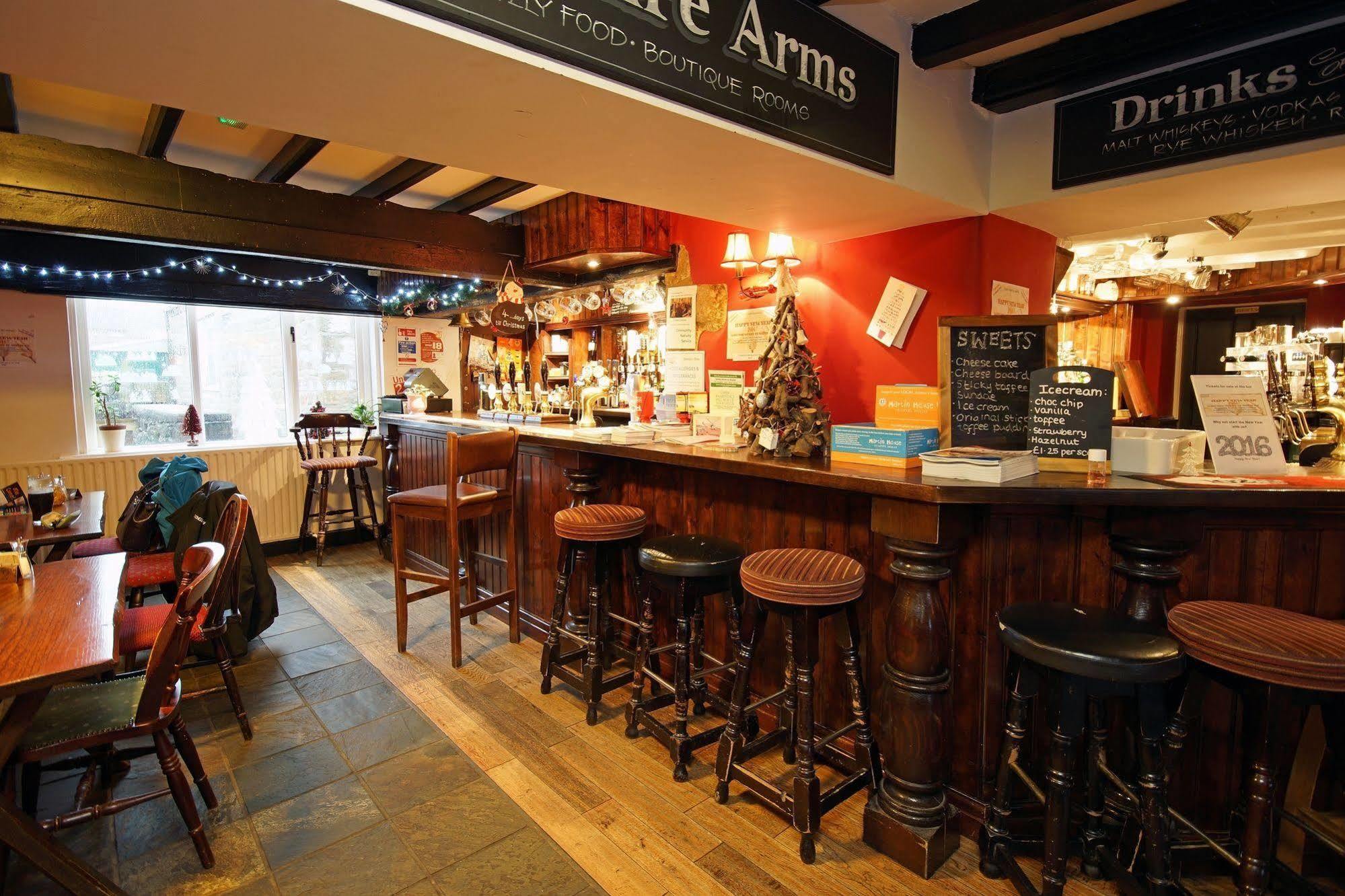 Devonshire Arms Inn Cracoe Exterior foto